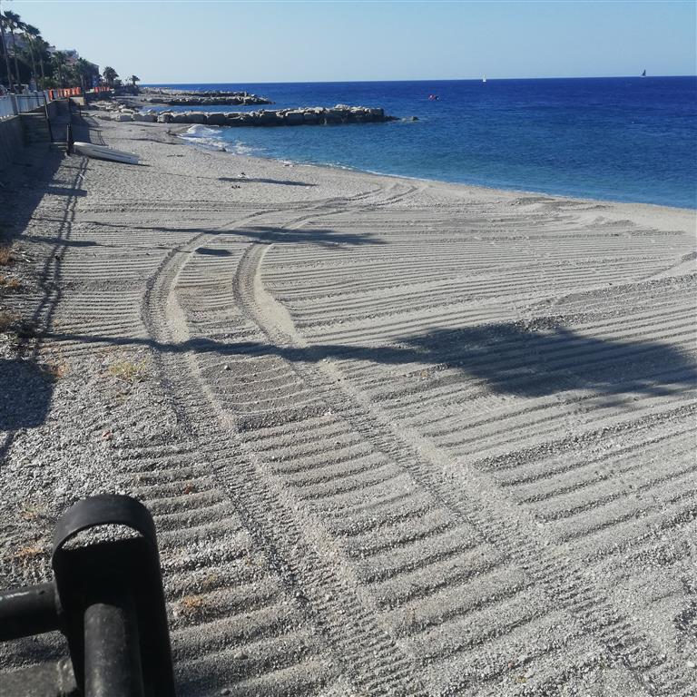 lavori spiaggia lungomare cicerone